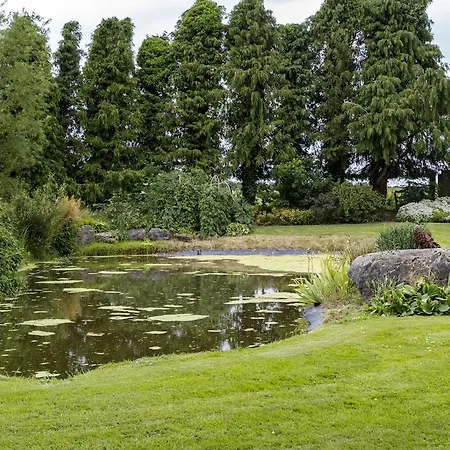 College Hill House Bed & Breakfast 4*