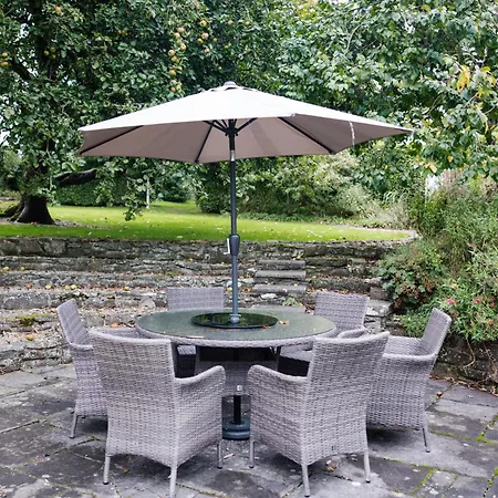 College Hill House 4*