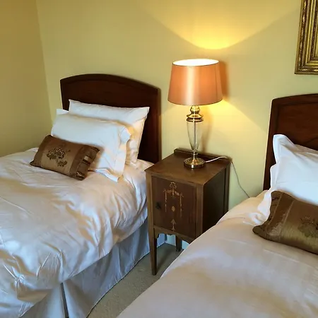 College Hill House לינה וארוחת בוקר 5*