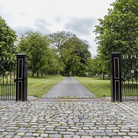 Bed & Breakfast College Hill House Slane